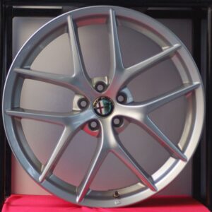 KIT CERCHI IN LEGA 5A6 TROFEO E PNEUMATICI CONTINENTAL ALFA ROMEO STELVIO 20 ORIGINALI SILVER