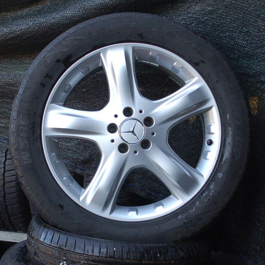 KIT CERCHI E PNEUMATICI OVATION 19 ORIGINALI MERCEDES ML
