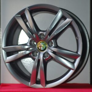 KIT CERCHI IN LEGA 421 A DOPPIA RAZZA E PNEUMATICI BRIDGESTONE ALFA ROMEO GIULIETTA 17 ORIGINALI BRUNITI