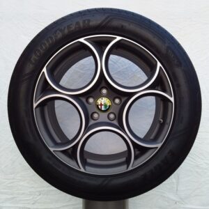 KIT CERCHI IN LEGA 5EV CLASSICO E PNEUMATICI GOODYEAR ALFA ROMEO STELVIO 19 ORIGINALI