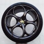 KIT CERCHI IN LEGA 5EQ BRUNITI PERFORMANCE E PNEUMATICI PIRELLI PZERO ALFA ROMEO GIULIA 8x19 ORIGINALI