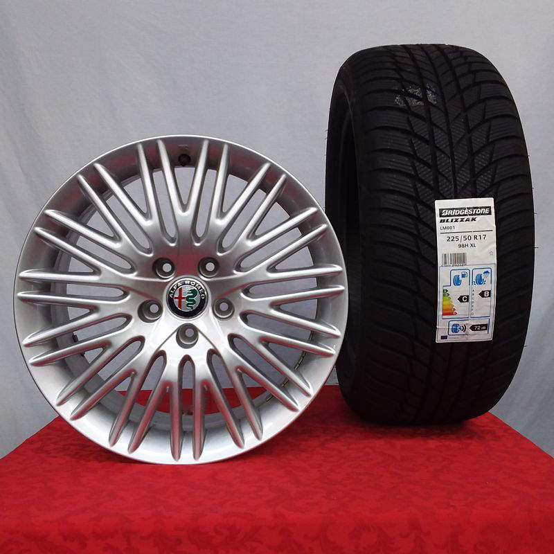 Cerchi Giulietta 17 Originali Alfa Romeo BBs Silver e Pneumatici Pneumatici Bridgestone Blizzak Lm001 98H XL 225 50 Kit Cerchi e Gomme Invernali Giulietta Bridgestone Blizzak