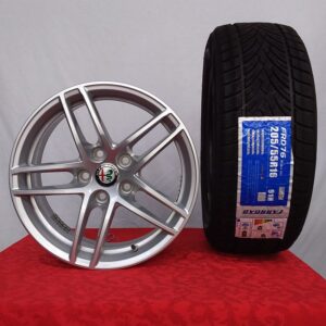 Cerchi Giulietta 16 Originali Alfa Romeo a Doppie Razze e Pneumatici invernali Farroad FRD76 91H 205 55