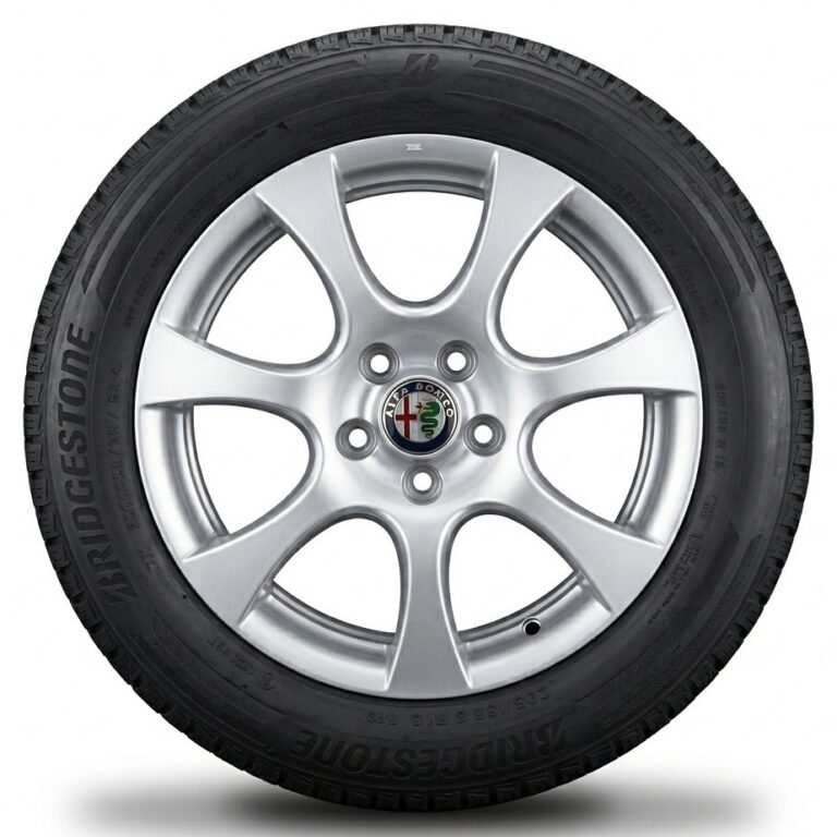 Cerchi Giulietta 16 Originali Alfa Rome Silver e Pneumatici invernali Bridgestone Blizzak Lm005 91H 205 55