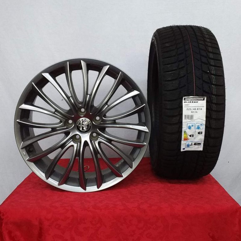 Kit Cerchi Giulietta Alfa e Gomme Bridgestone Blizzak