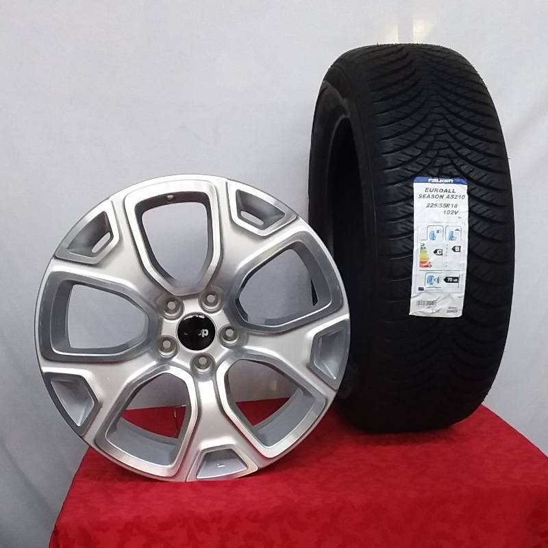 Cerchi Renegade 18 Originali Mopar Jeep Silver Diamantati e Pneumatici Falken EuroAll 225 55 Cerchi Renegade 18 Originali Mopar Jeep Silver Diamantati e Pneumatici Falken EuroAll 225 55