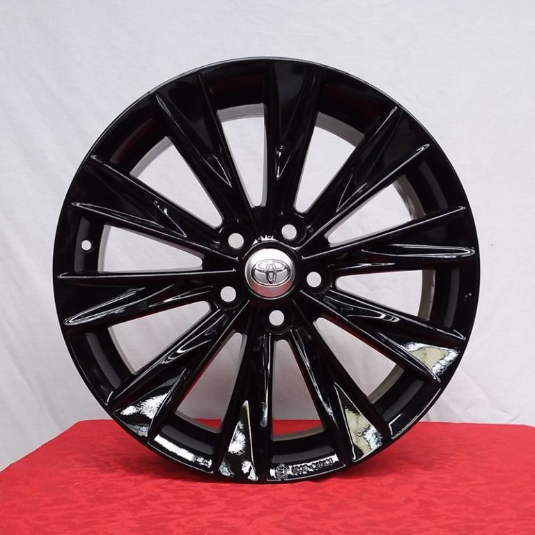 Cerchi Toyota CH-R 18 Mak Lexus