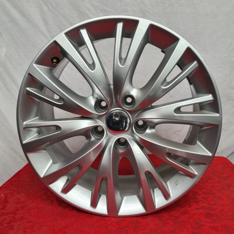 Cerchi Jeep Renegade 17 Originali Jeep e Pneumatici Laufenn di Hankook 215 60