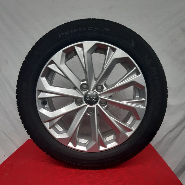 Cerchi Audi A4 17 Originali e Pneumatici Michelin Primacy3 AO 225 50