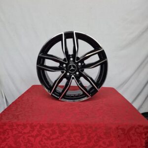 Cerchi Mercedes Classe A 17 Mak Sarthe Nero Diamantato