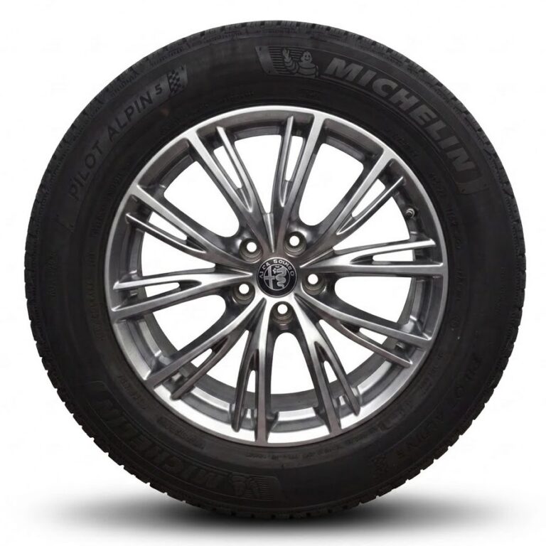 Cerchi Stelvio 18 Originali Alfa Romeo Lusso e Pneumatici Michelin CrossClimate 235 60