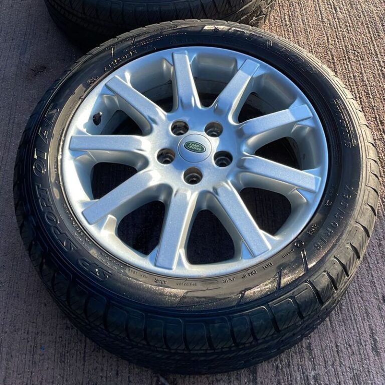 Cerchi Range Rover 18 Originali Land Rover e Pneumatici Dunlop - Continental 235 50