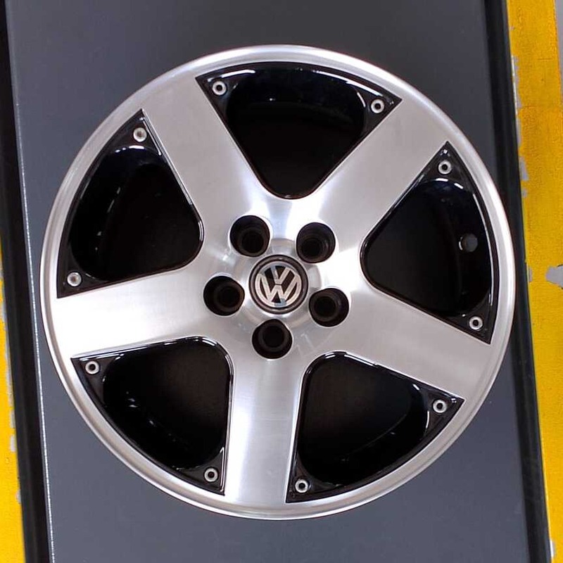 Cerchi Golf IV 16 Volkswagen Nero Lucido Diamantato