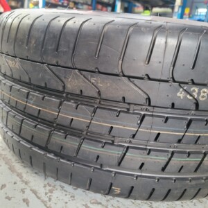 Cerchi Maserati Ghibli Doppia Misura 20 Nero Lucido e Pneumatici Pirelli Pzero 285 35 - 245 35 - Image 4