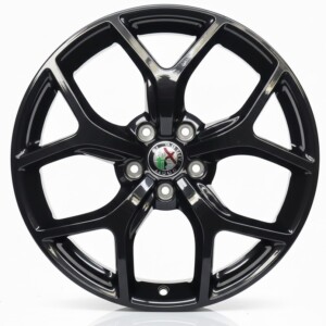 Cerchi Giulia da 19 Originali Alfa Romeo Design Antracite Scuro