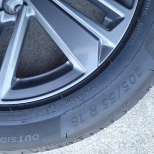 PG06 Cerchi in lega Peugeot 308 16 e Pneumatici Michelin e Primacy - Image 5