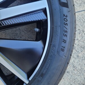 PG07 Cerchi in lega Peugeot 3008 19 e Pneumatici Michelin E Primacy - Image 4