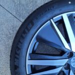 PG07 Cerchi in lega Peugeot 3008 19 e Pneumatici Michelin E Primacy - Image 5
