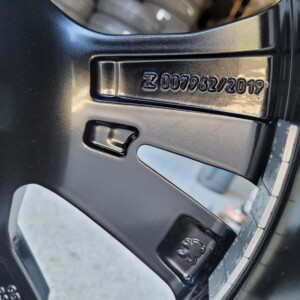 PG09 Cerchi in lega Peugeot 308 17 e Pneumatici Michelin Primacy4 225 45 - Image 5