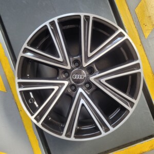 Cerchi A1 17 Originali Audi Nero Diamantati - Image 4