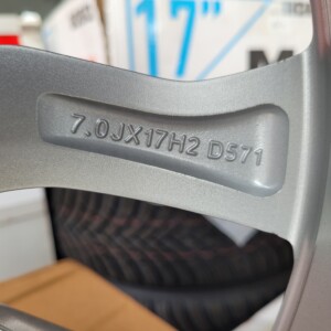 Cerchi in lega Compass 17 Originali - Image 4