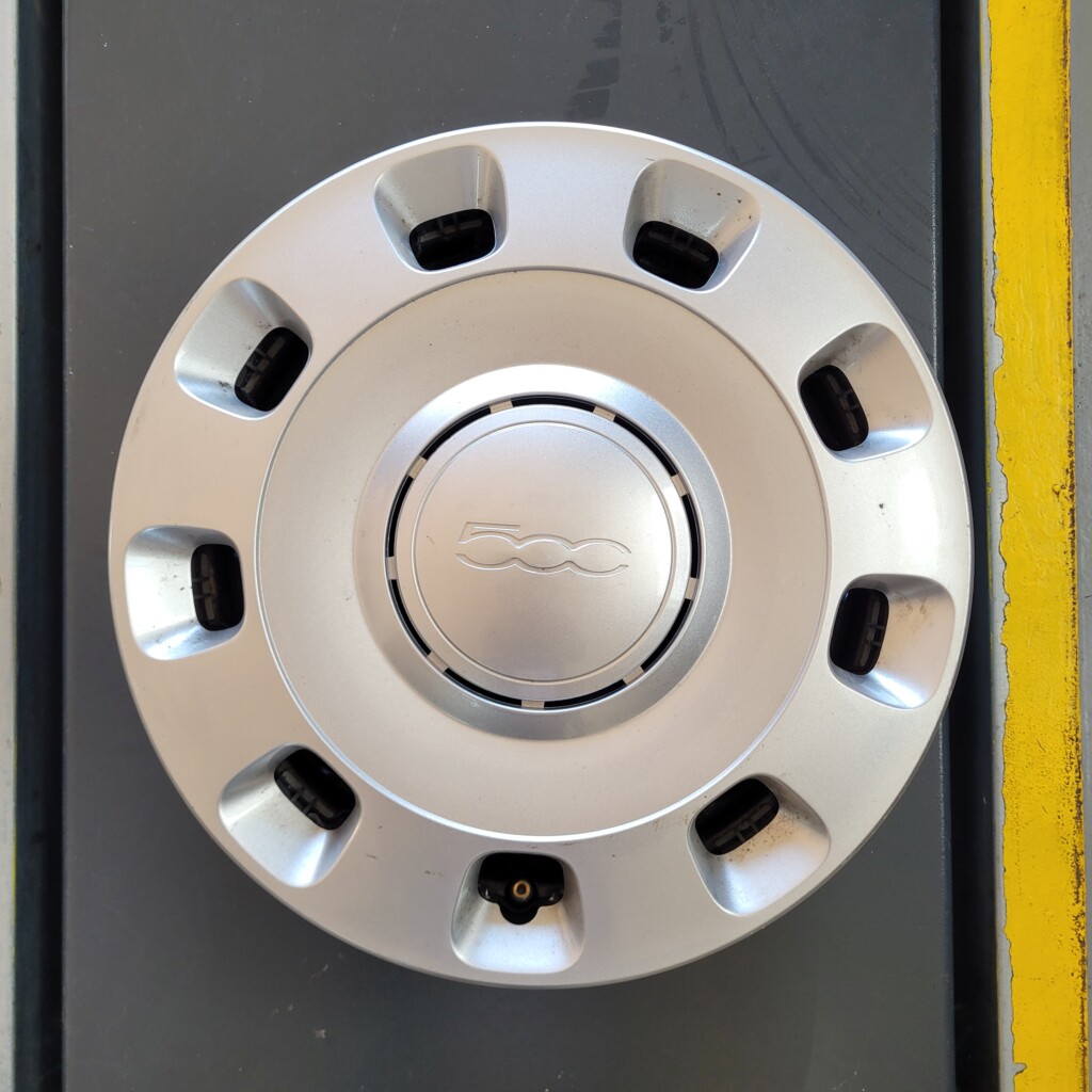 Cerchi in ferro con borchie 14 Originali Fiat 500