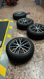 Cerchi Serie 1 17 Originali Bmw e Pneumatici Bridgestone Pirelli Winter 210 195 55 - Image 4