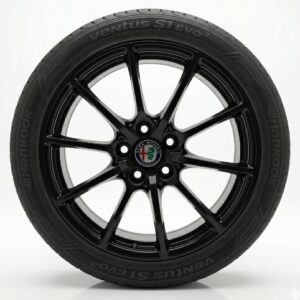 Cerchi Giulia 17 Originali Alfa Romeo a Raggi Nero Lucido con Pneumatici Hankook k127 225 50